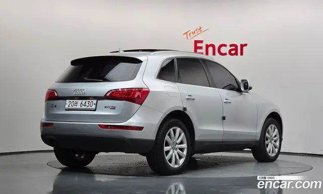 Audi Q5 2011 2.0 АКПП, миниатюра 2