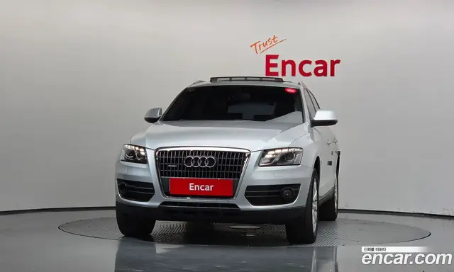Audi Q5 2011 2.0 АКПП, миниатюра 3
