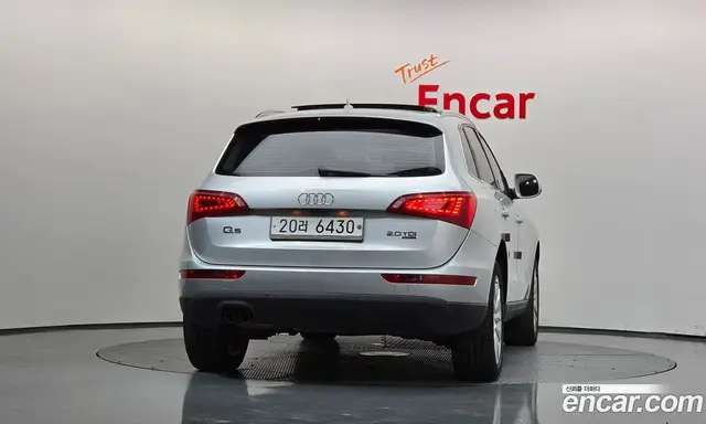 Audi Q5 2011 2.0 АКПП, миниатюра 4