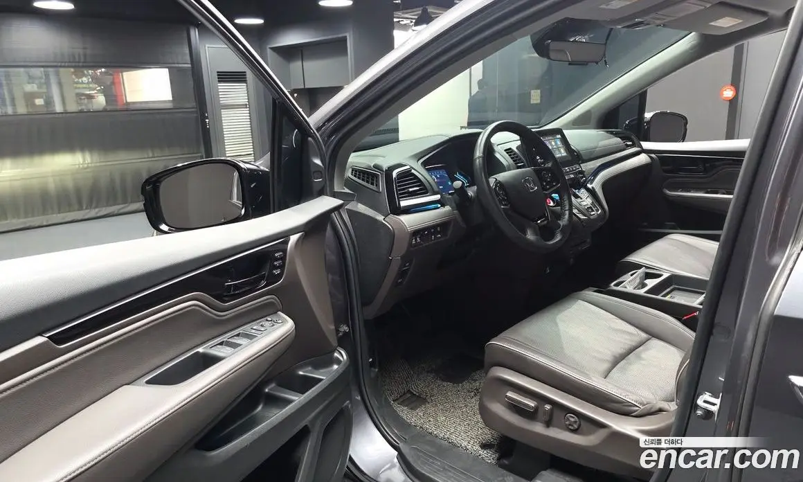 Honda Odyssey 2023 3.5 АКПП, фото 13