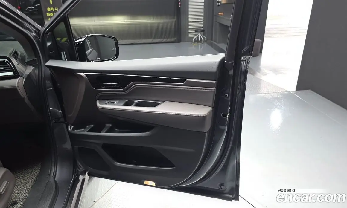 Honda Odyssey 2023 3.5 АКПП, фото 15