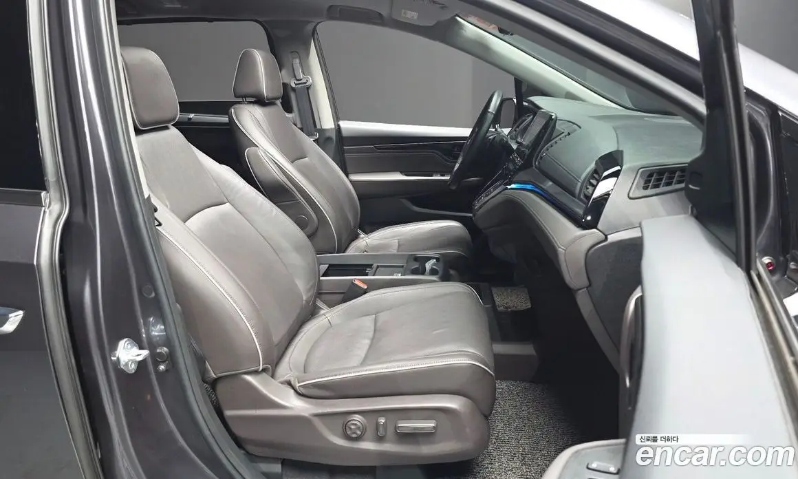 Honda Odyssey 2023 3.5 АКПП, фото 16