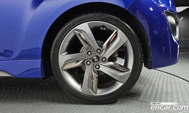 Hyundai Veloster 2012 1.6 АКПП, миниатюра 6