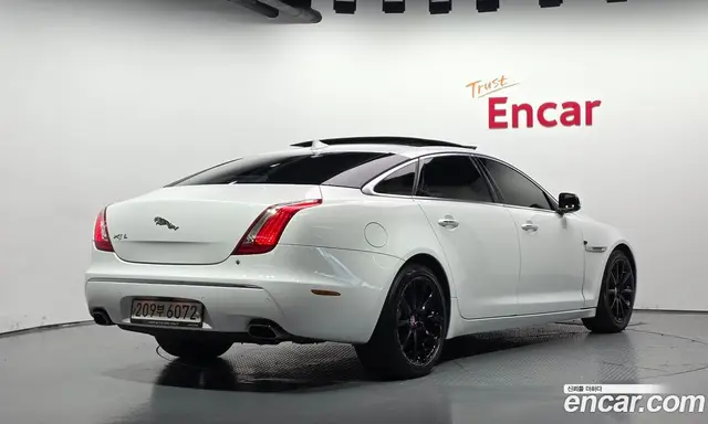 Jaguar XJ 2015 3.0 АКПП, миниатюра 2