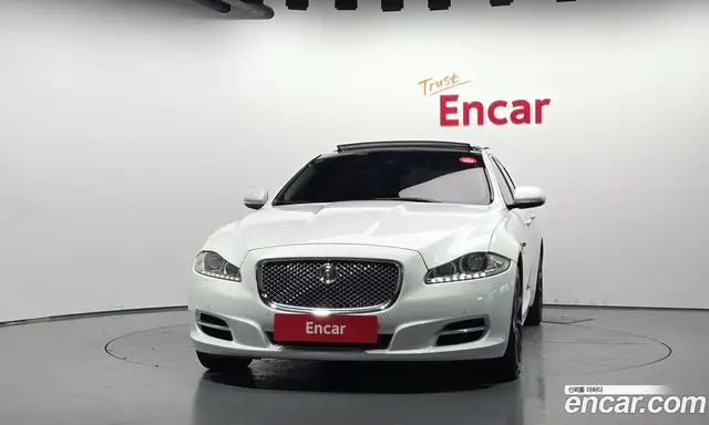 Jaguar XJ 2015 3.0 АКПП, миниатюра 3