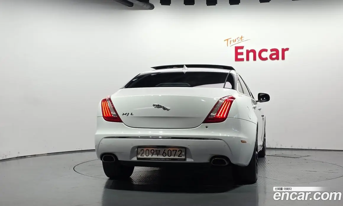 Jaguar XJ 2015 3.0 АКПП, фото 4