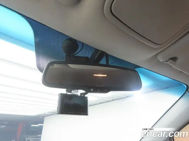Kia Carens 2010 2.0 АКПП, миниатюра 12