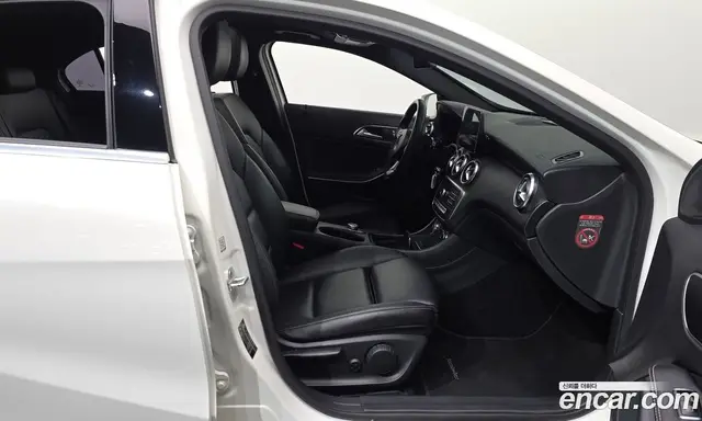 Mercedes-Benz A-Class 2016 1.6 АКПП, миниатюра 11 Mercedes-Benz A-Class 2016 1.6 АКПП, миниатюра 11