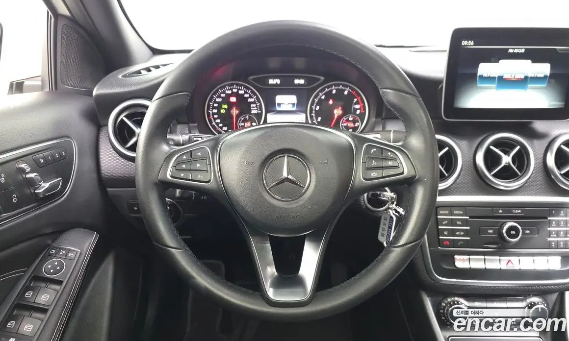 Mercedes-Benz A-Class 2016 1.6 АКПП, фото 13 Mercedes-Benz A-Class 2016 1.6 АКПП, фото 13