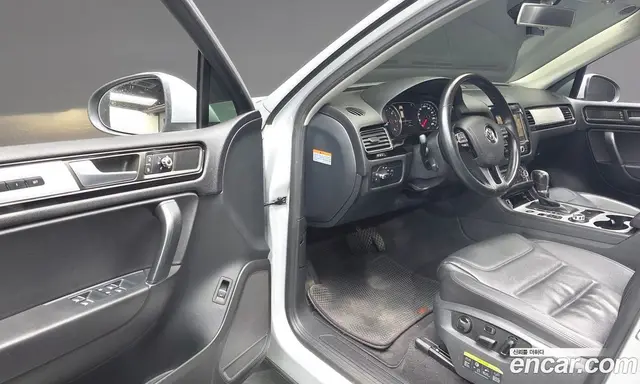 Volkswagen Touareg 2014 3.0 АКПП, миниатюра 10