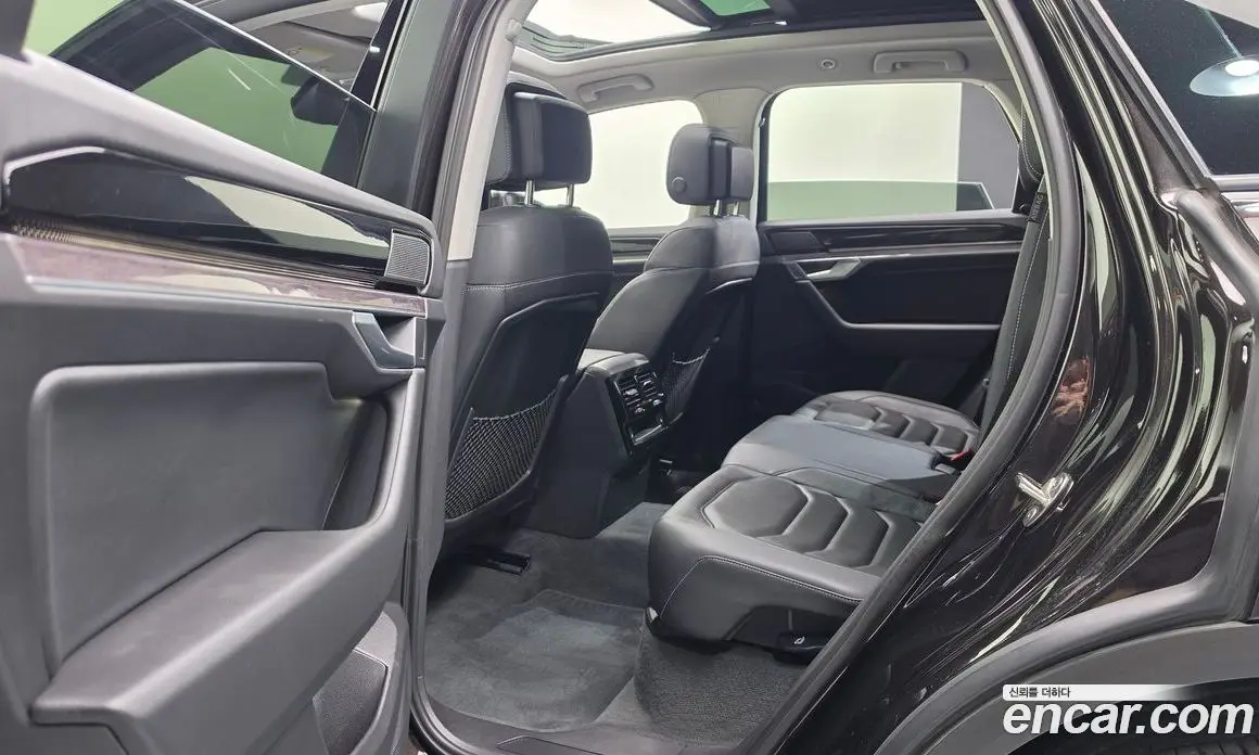Volkswagen Touareg 2020 3.0 АКПП, фото 17