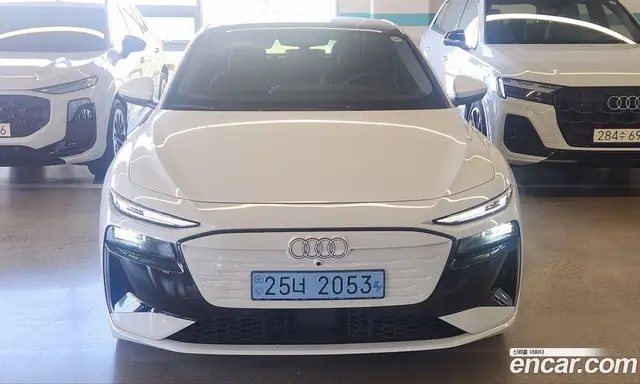 Audi A6 e-tron 2025 1.0 АКПП, миниатюра 2
