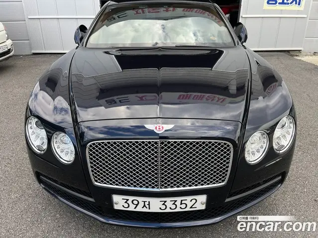 Bentley Flying Spur 2018 4.0 АКПП, миниатюра 4
