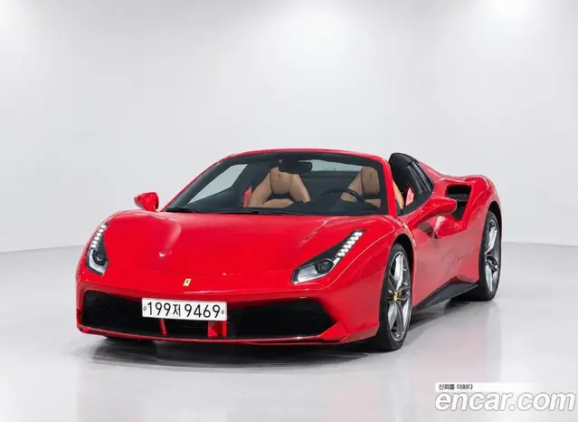 Ferrari 488, 2018, 16 600 км