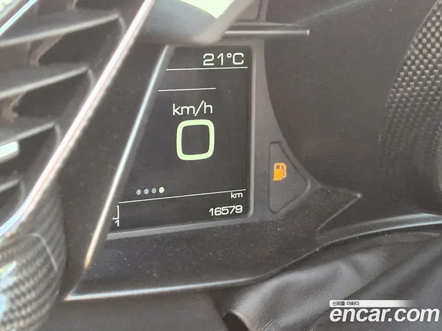 Ferrari 488 2018 3.9 АКПП, миниатюра 8