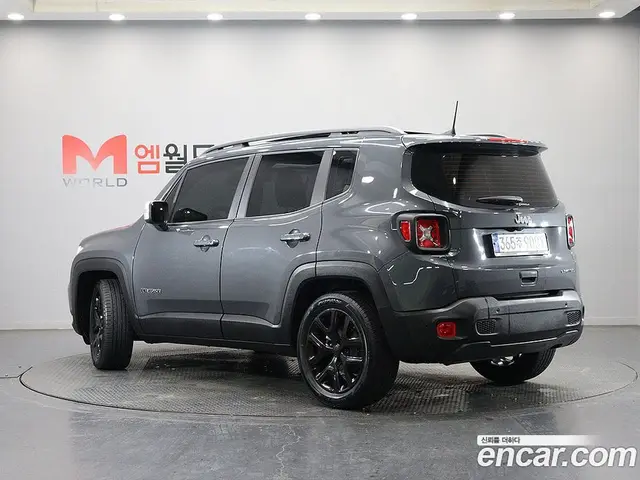 Jeep Renegade 2022 1.3 АКПП, миниатюра 3