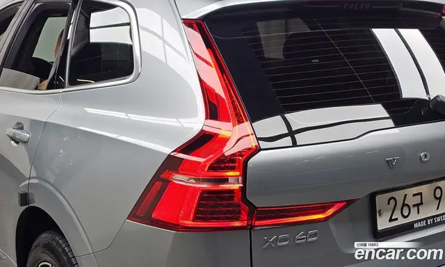 Volvo XC60 2017 2.0 АКПП, миниатюра 9