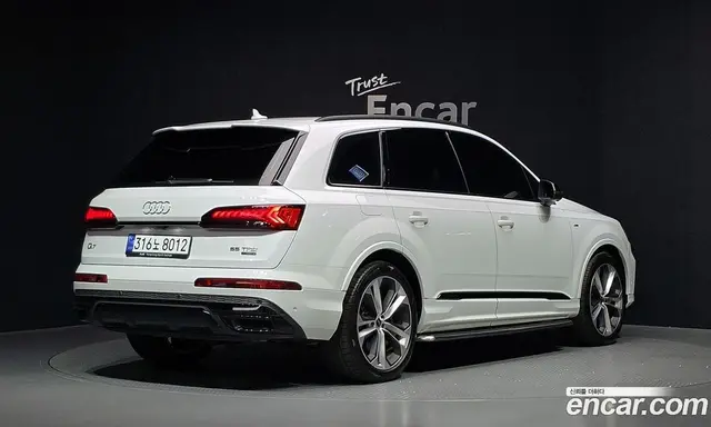 Audi Q7 2022 3.0 АКПП, миниатюра 2 Audi Q7 2022 3.0 АКПП, миниатюра 2