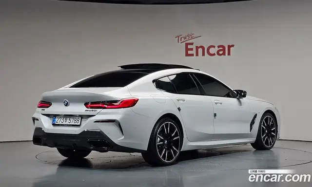 BMW 8 серия, 2025, 6 862 км