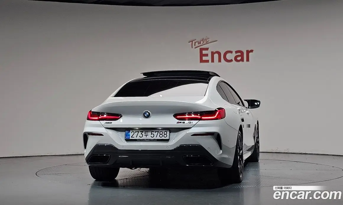 BMW 8 серия 2025 4.4 АКПП, фото 3