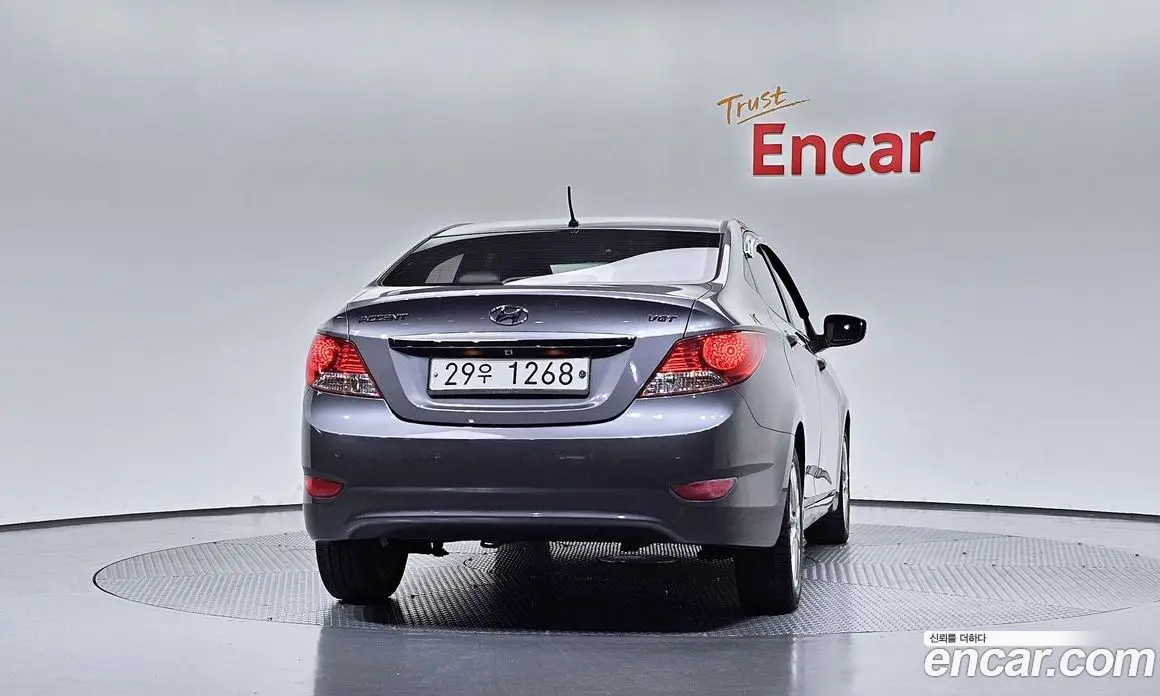 Hyundai Accent 2013 1.6 АКПП, фото 4 Hyundai Accent 2013 1.6 АКПП, фото 4