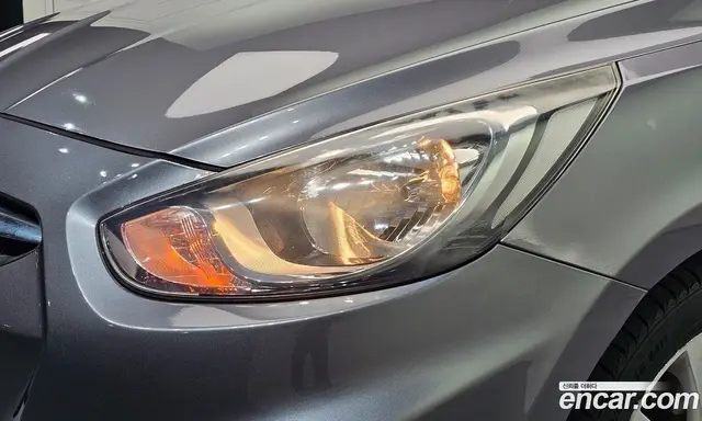 Hyundai Accent 2013 1.6 АКПП, миниатюра 8 Hyundai Accent 2013 1.6 АКПП, миниатюра 8