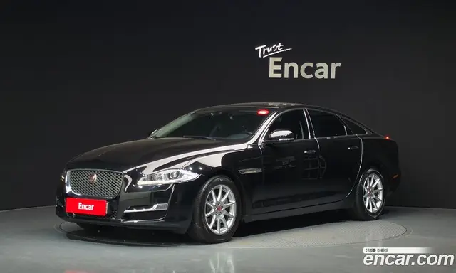 Jaguar XJ, 2016, 79 623 км