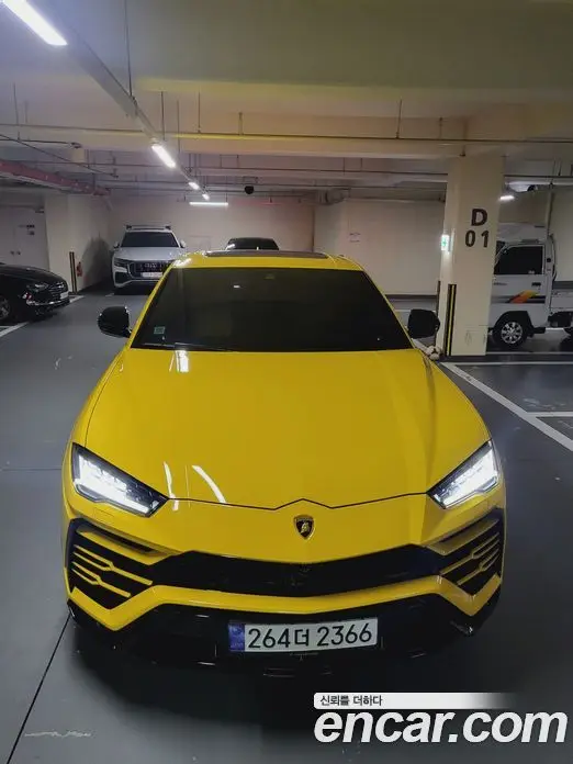 Lamborghini Urus, 2021, 39 500 км