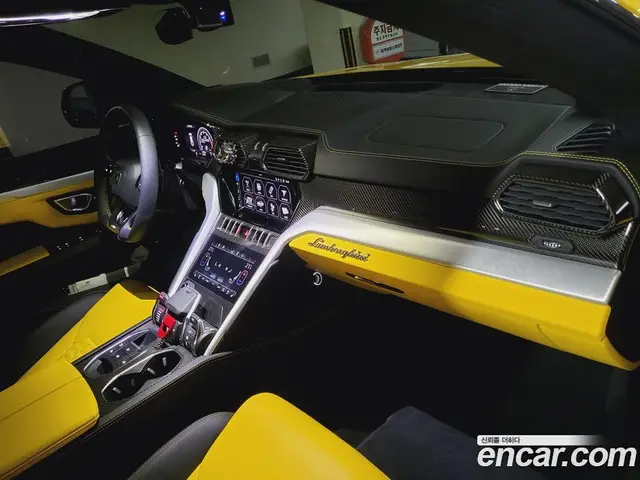 Lamborghini Urus 2021 4.0 АКПП, миниатюра 11
