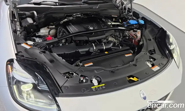Maserati Grecale 2023 2.0 АКПП, миниатюра 6 Maserati Grecale 2023 2.0 АКПП, миниатюра 6