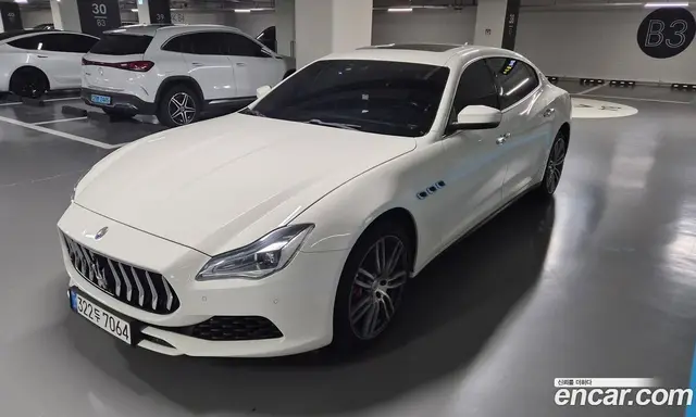 Maserati Quattroporte, 2018, 129 993 км