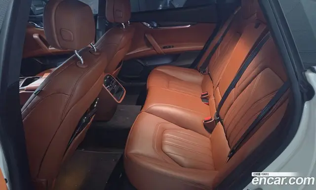 Maserati Quattroporte 2018 3.0 АКПП, миниатюра 12