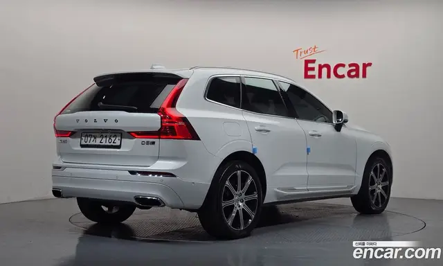 Volvo XC60 2018 2.0 АКПП, миниатюра 2