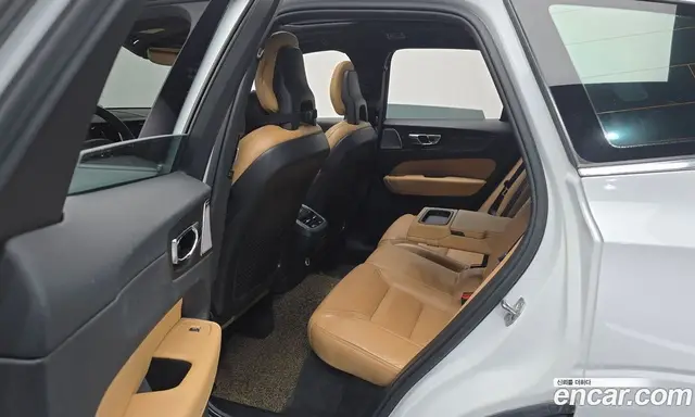 Volvo XC60 2018 2.0 АКПП, миниатюра 11