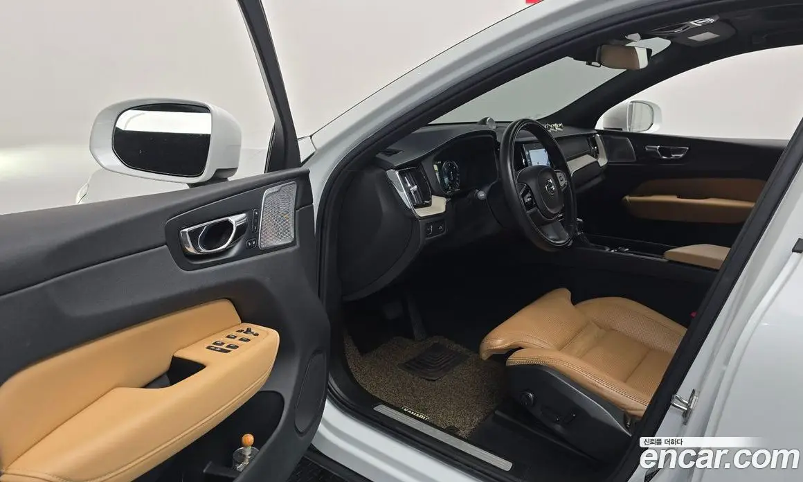 Volvo XC60 2018 2.0 АКПП, фото 10