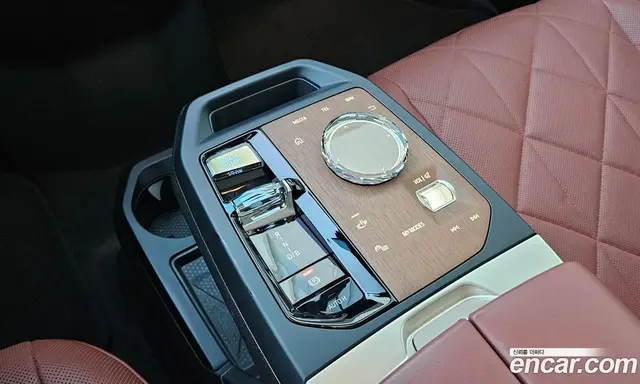 BMW iX 2023 0.3 АКПП, миниатюра 9