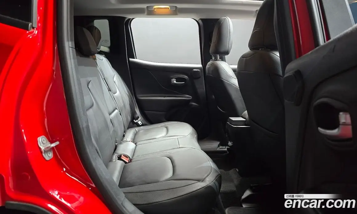 Jeep Renegade 2022 1.3 АКПП, фото 17 Jeep Renegade 2022 1.3 АКПП, фото 17