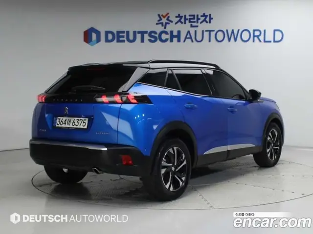 Peugeot 2008 2021 1.5 АКПП, миниатюра 2