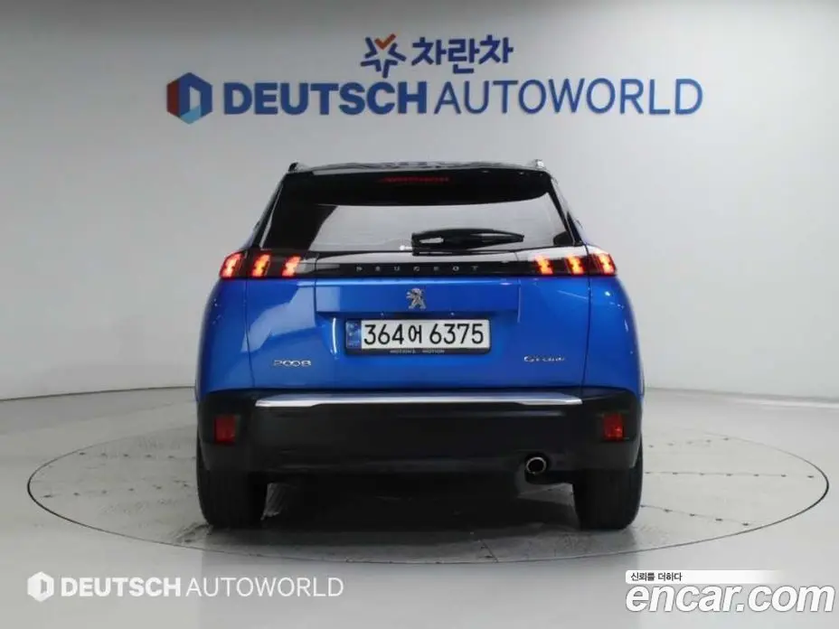 Peugeot 2008 2021 1.5 АКПП, фото 4