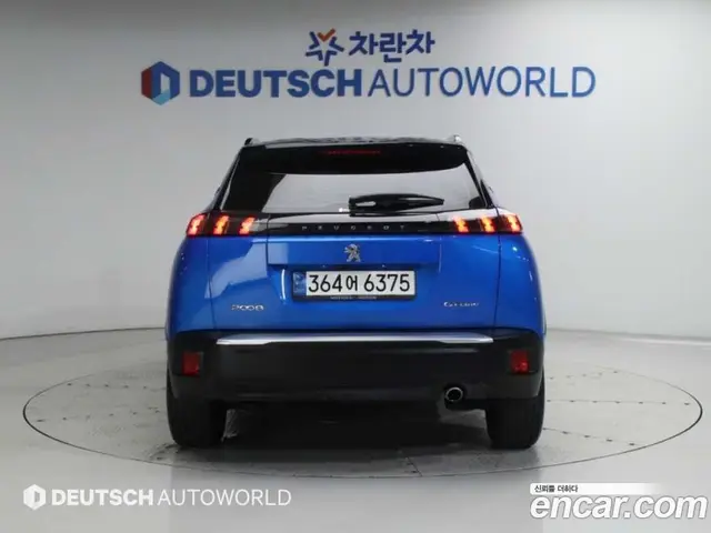 Peugeot 2008 2021 1.5 АКПП, миниатюра 4