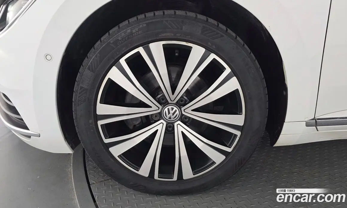 Volkswagen Arteon 2019 2.0 АКПП, фото 5