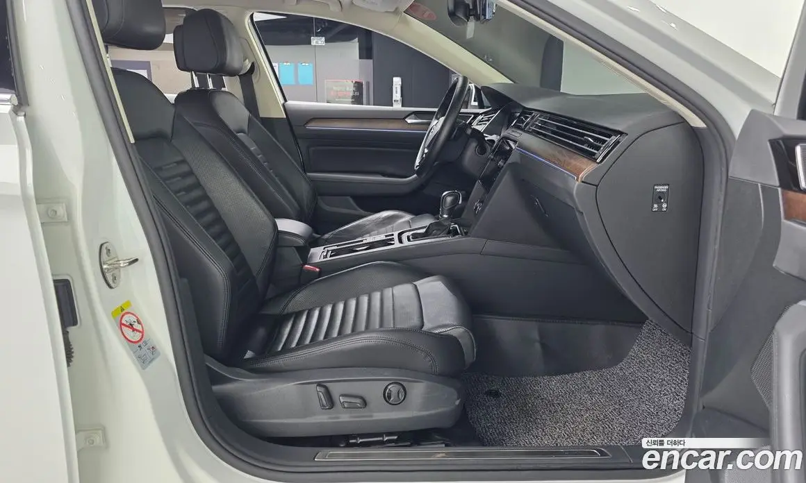 Volkswagen Passat 2018 2.0 АКПП, фото 11