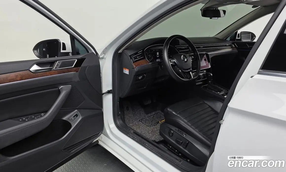 Volkswagen Passat 2018 2.0 АКПП, фото 10