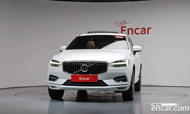 Volvo XC60 2019 2.0 АКПП, миниатюра 2 Volvo XC60 2019 2.0 АКПП, миниатюра 2