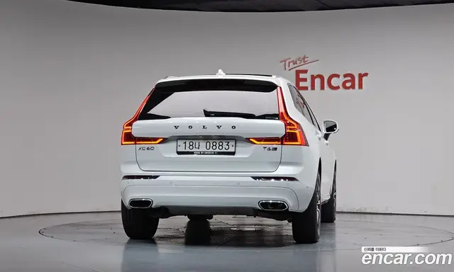 Volvo XC60 2019 2.0 АКПП, миниатюра 3 Volvo XC60 2019 2.0 АКПП, миниатюра 3