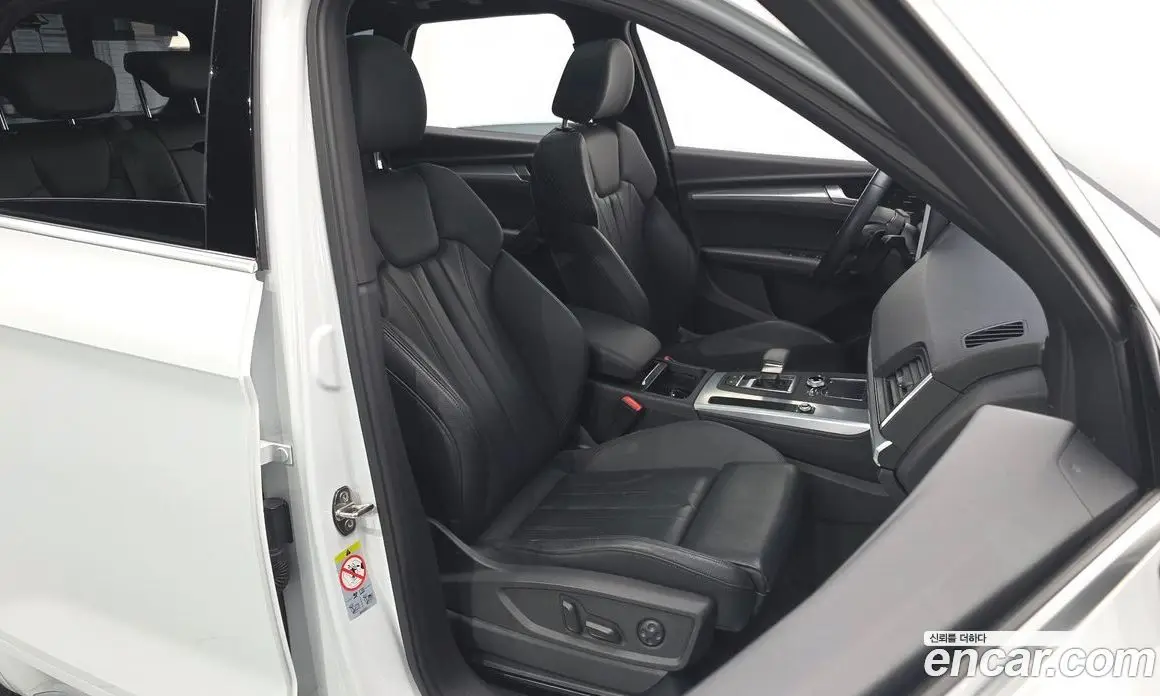 Audi Q5 2020 2.0 АКПП, фото 15