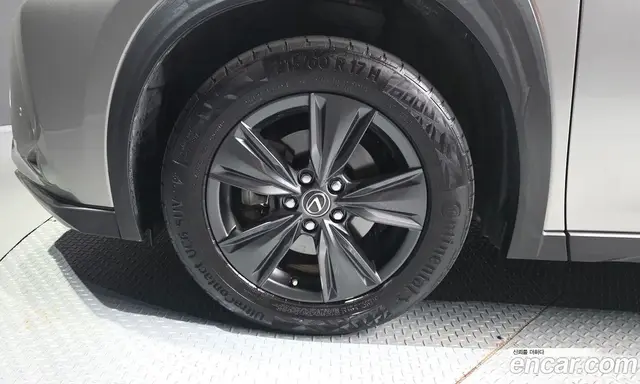 Lexus UX 2019 2.0 АКПП, миниатюра 5 Lexus UX 2019 2.0 АКПП, миниатюра 5