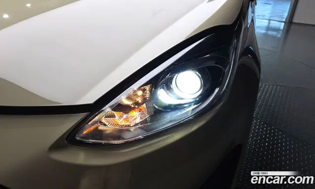 Toyota Prius 2019 1.5 АКПП, миниатюра 7