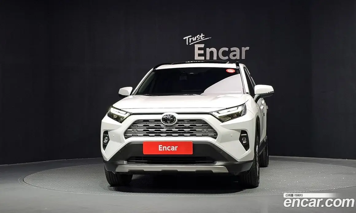 Toyota RAV4 2025 2.5 АКПП, фото 3