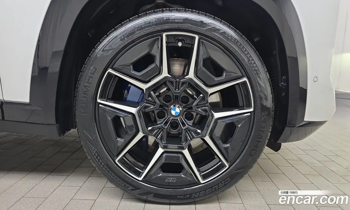 BMW XM 2023 4.4 АКПП, фото 6